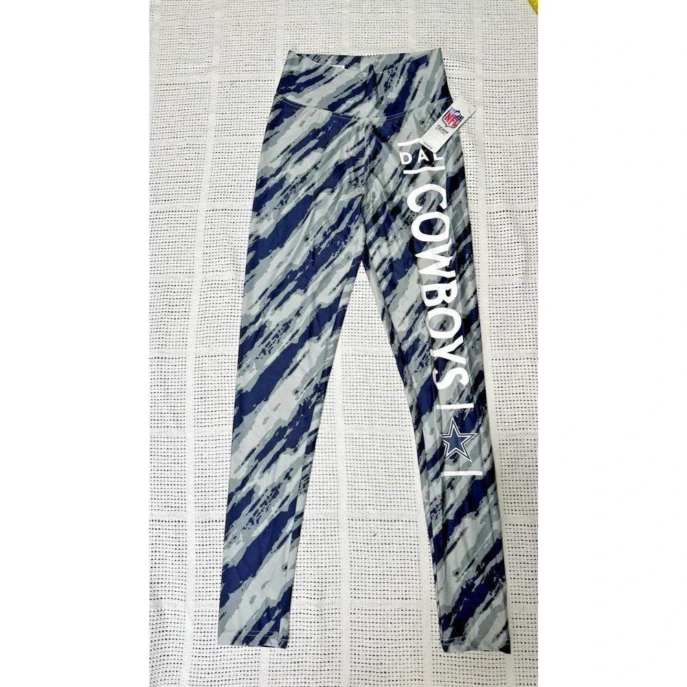 NFL Team Apparel Dallas Cowboys Leggings Gray Camo Athletic Yoga Pants Women’s M - Picture 2 of 6